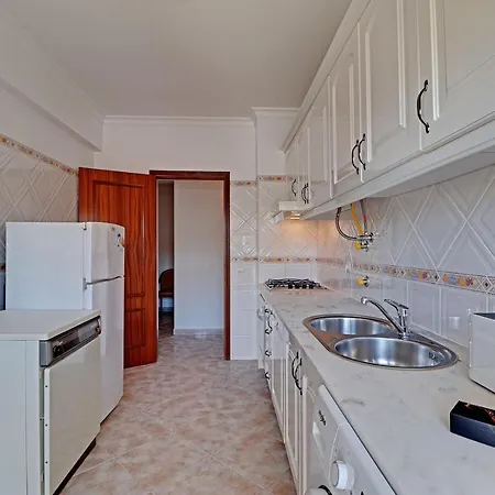 Classic With Pool By Homing Vilamoura